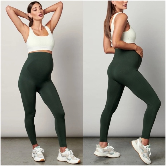 BLANQI Maternity Leggings in Forest Night, Size Medium - Picture 7 of 9